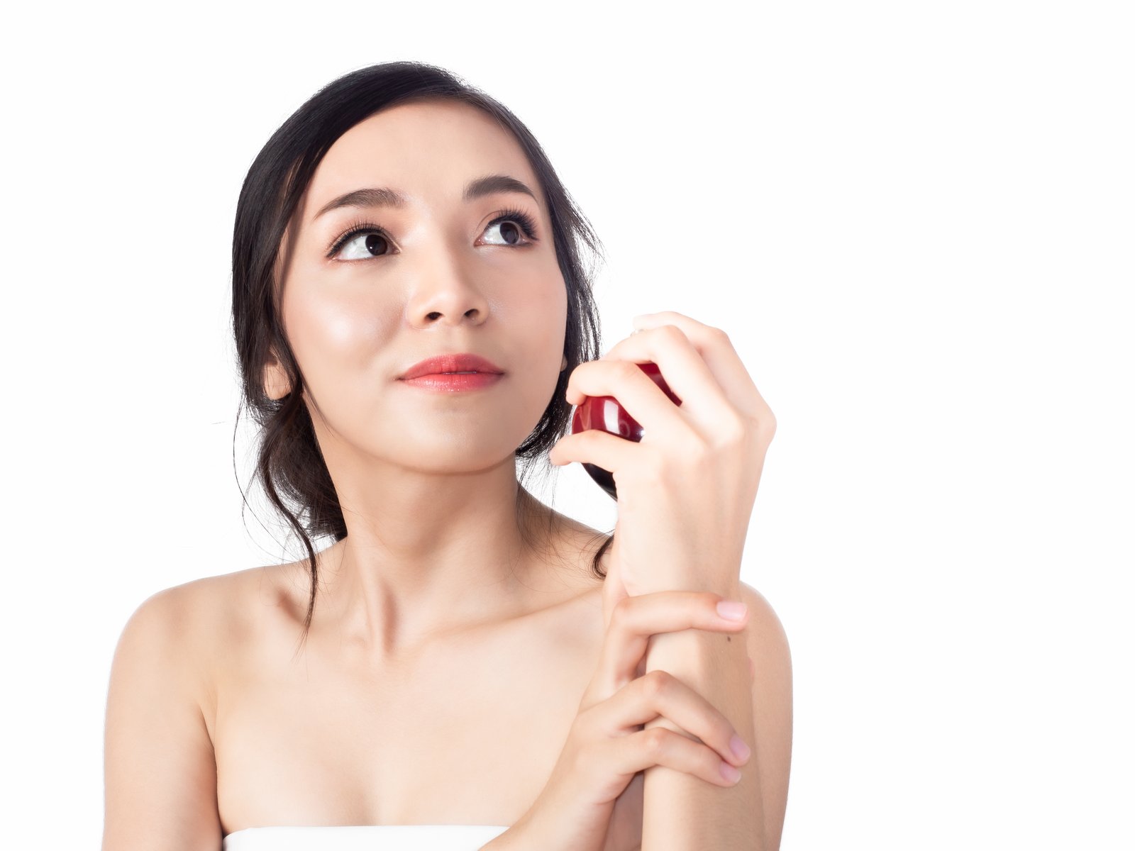 Why Your Skin Retouching Looks Fake (And the Frequency Separation Workflow That Fixes It)