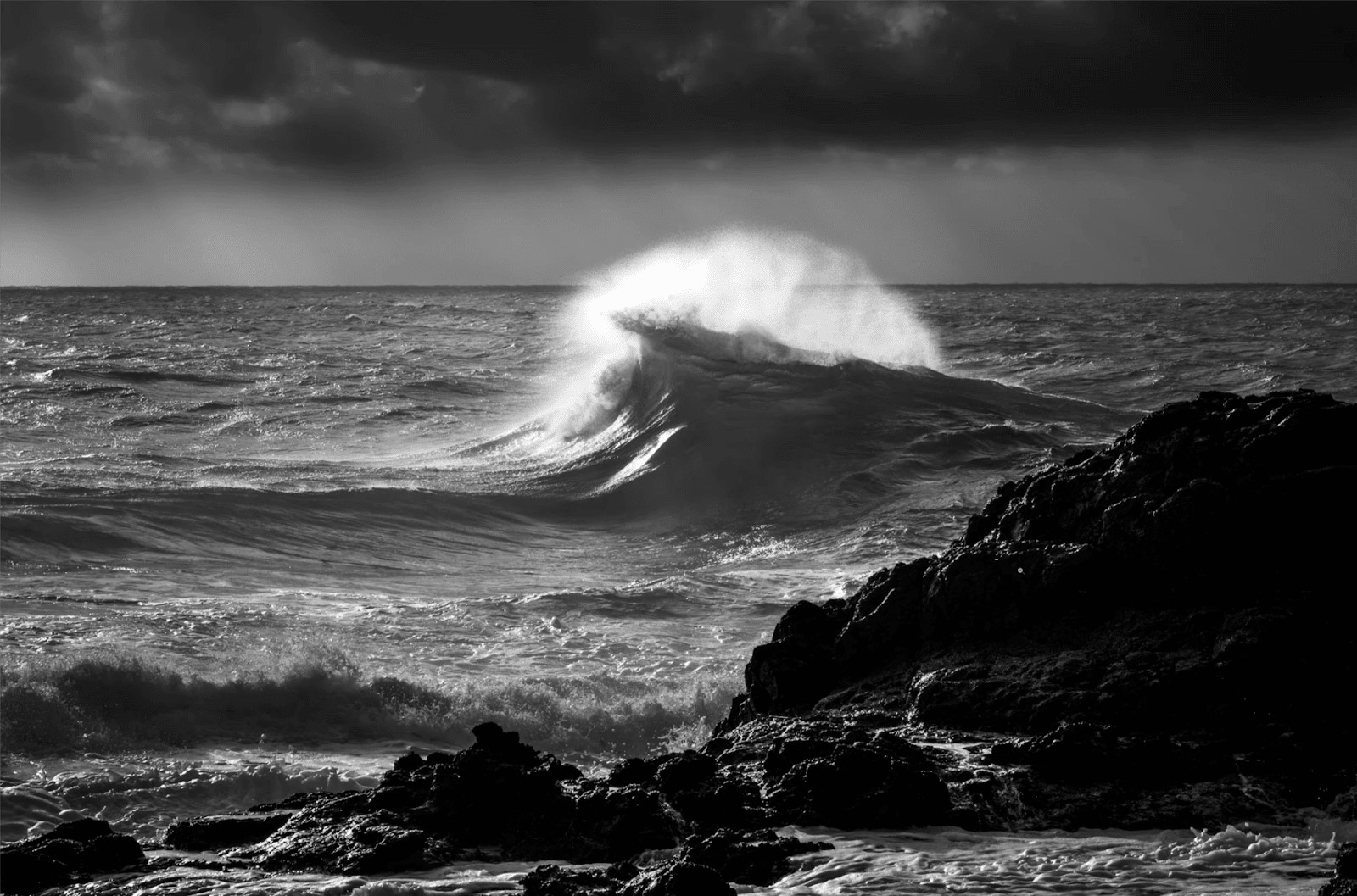 How to Create a Dramatic Black And White Landscape